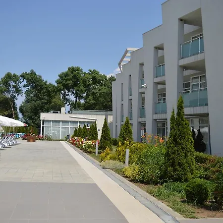 Black Sea Star Apart Otel 3*