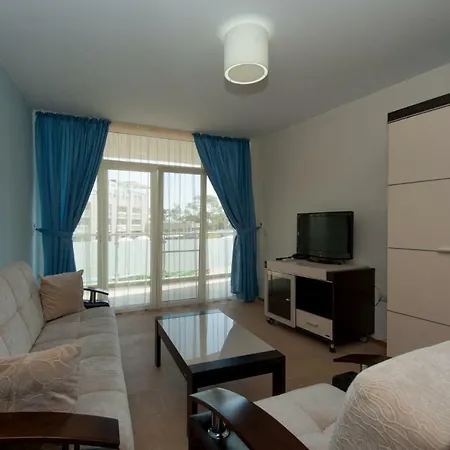 Black Sea Star Апартхотел