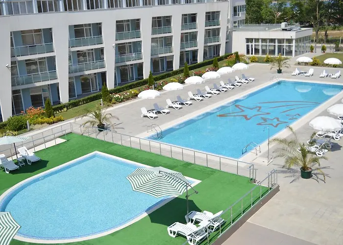 Black Sea Star מלון דירות