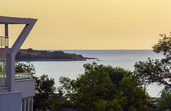 Black Sea Star סוזופול