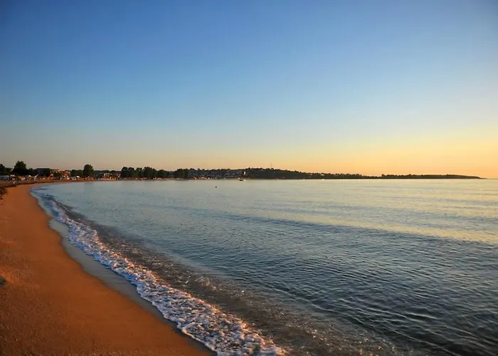 Апартхотел Black Sea Star 3*