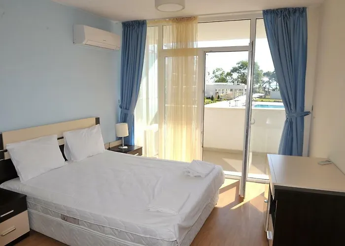 Black Sea Star 3* סוזופול