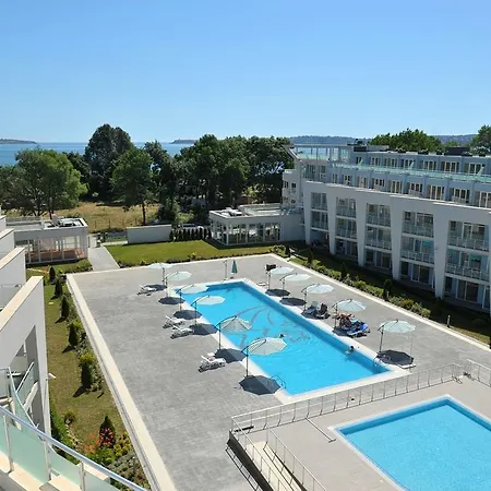 Апарт-отель Black Sea Star